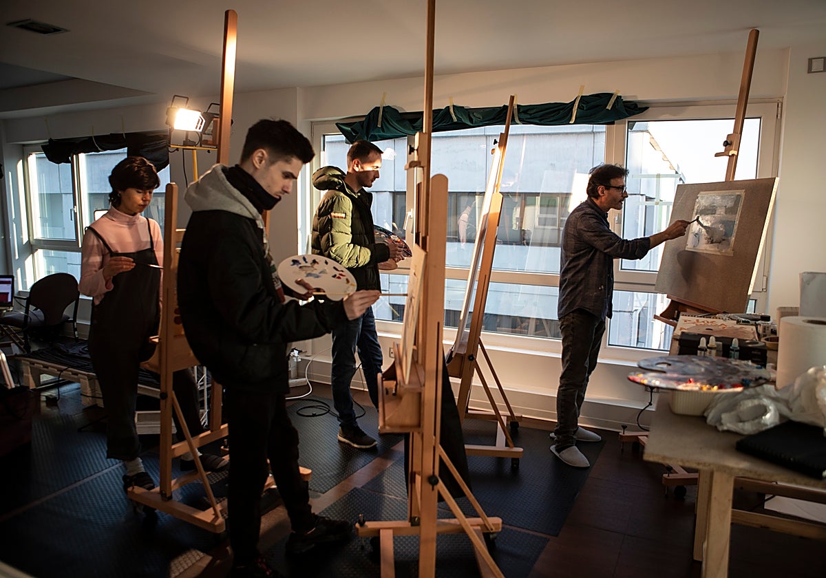 Un máster para poner imágenes a la historia olvidada de España