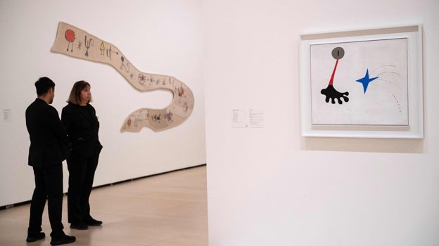 Una de las salas del Guggenheim que acogen la exposición de Miró