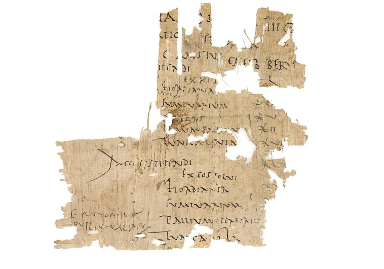 Un papiro hallado en la fortaleza de Masada revela el sueldo de un legionario romano