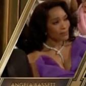 La comentada reacción de Angela Bassett al perder el Oscar frente a Jamie Lee Curtis