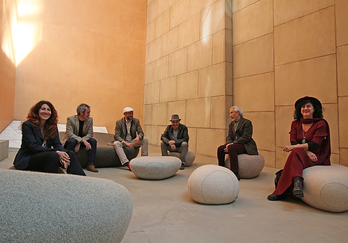 Parte de los autores de 'Doce líricas para un mundo nuevo'