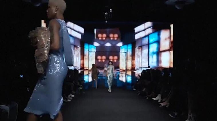 La alta costura canina aterriza en la Semana de la Moda de Los Ángeles