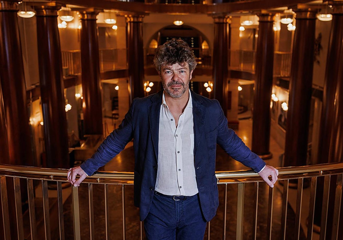 Pablo Heras-Casado, durante la entrevista en el Teatro Real