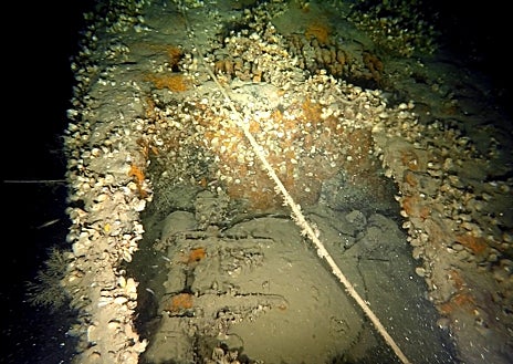 Imagen secundaria 1 - El submarino Triumph en Malta en 1941. Escotilla de escape del pecio y señal naval fechada el 23/1/1942 y recibida a las 17.39 h.