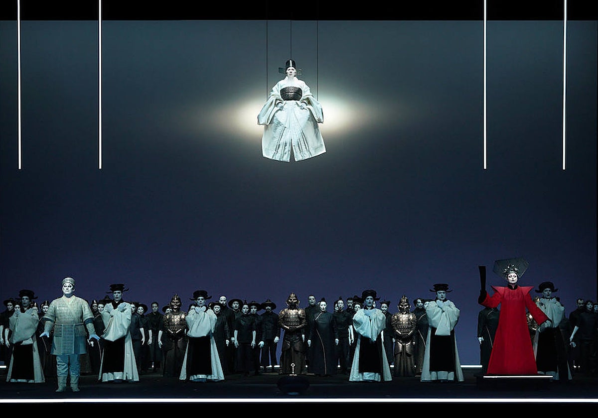 Una escena de la producción de 'Turandot' creada por Bob Willson