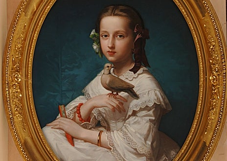 Imagen secundaria 1 - Sobre estas líneas, 'María Teresa con una tórtola' (1880), de Luis Madrazo (Colección Madrazo. Comunidad de Madrid). A la derecha, cartel de 'Doña Rosita La Soltera o El lenguaje de las flores', de Emil Grau i Sala. Arriba, diseño decorativo para cerámica del colectivo Costus, obra de 1983