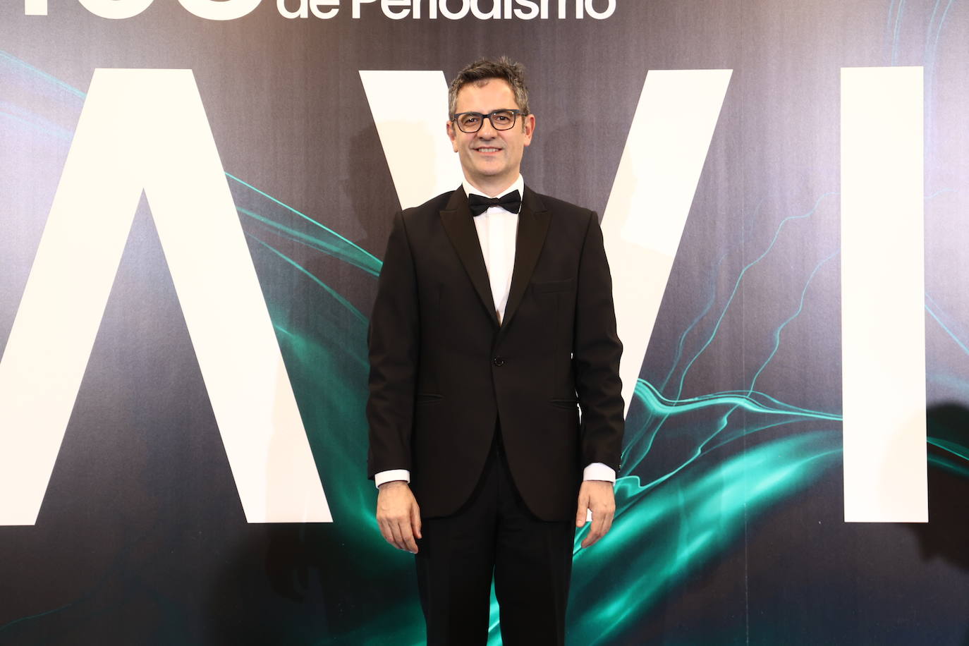 El ministro de Presidencia Félix Bolaños posa en la gala de los Cavia