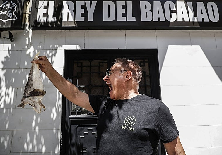 Chimo Bayo «Lo más bonito no es ser millonario, es ser feliz»