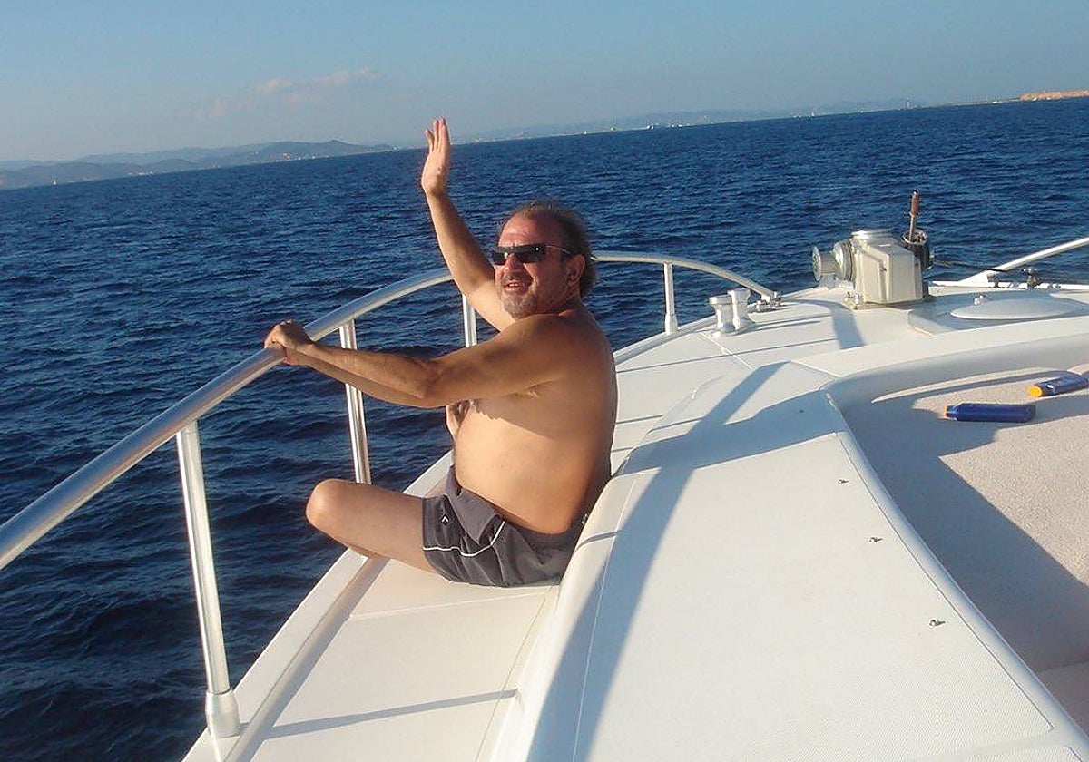 «Antes me voy a Portugal que soportar otros cuatro años al monstruo Frankenstein», publicó el sábado en Twitter