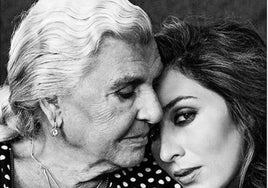 Estrella Morente : Sin poder sacar a la abuela al sol
