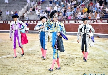 Las estocadas de Jesús Moreno salvan una plúmbea novillada en Las Ventas