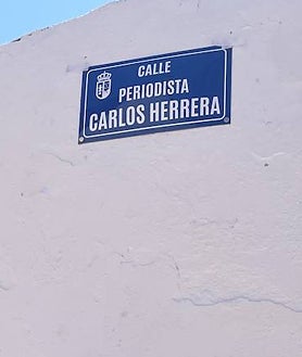 Imagen secundaria 2 - Herrera tiene la llave de La Unión y su nombre en una calle de la localidad murciana 