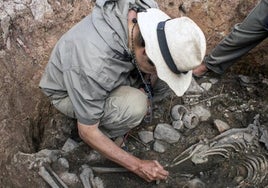 Descubren la tumba de un sacerdote de 3.000 años de antigüedad en Perú