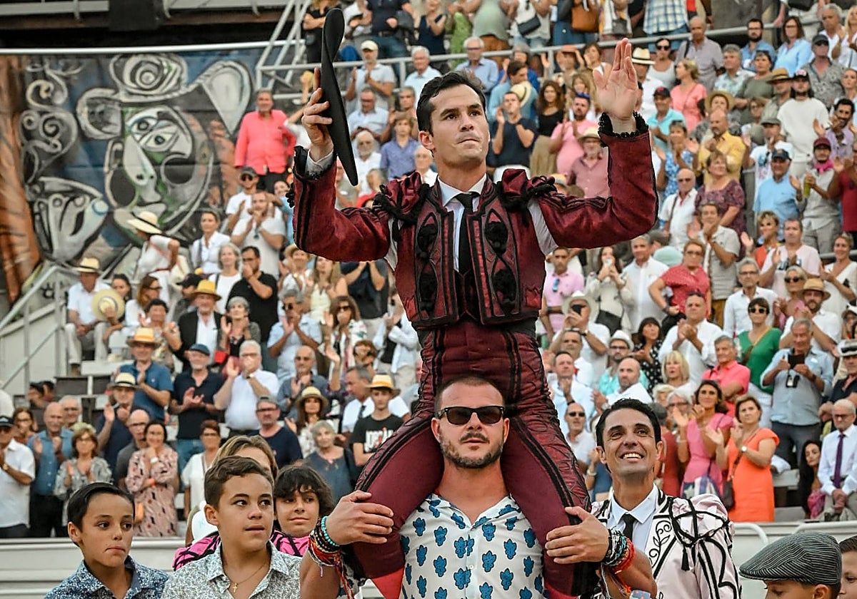 Luque sale por la puerta grande en su reaparición