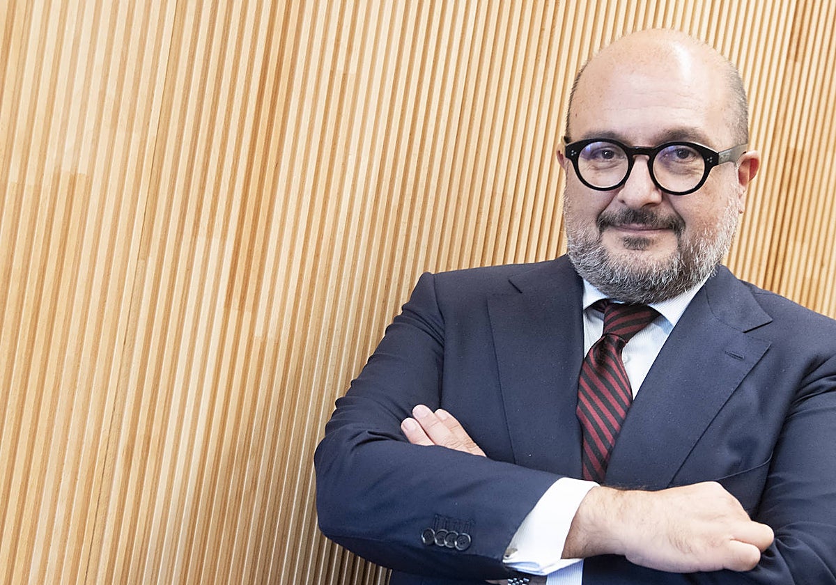 El ministro italiano de Cultura, Gennaro Sangiuliano, en la Casa de ABC