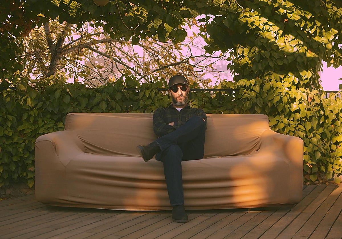 Jota, cantante y guitarrista de Los Planetas