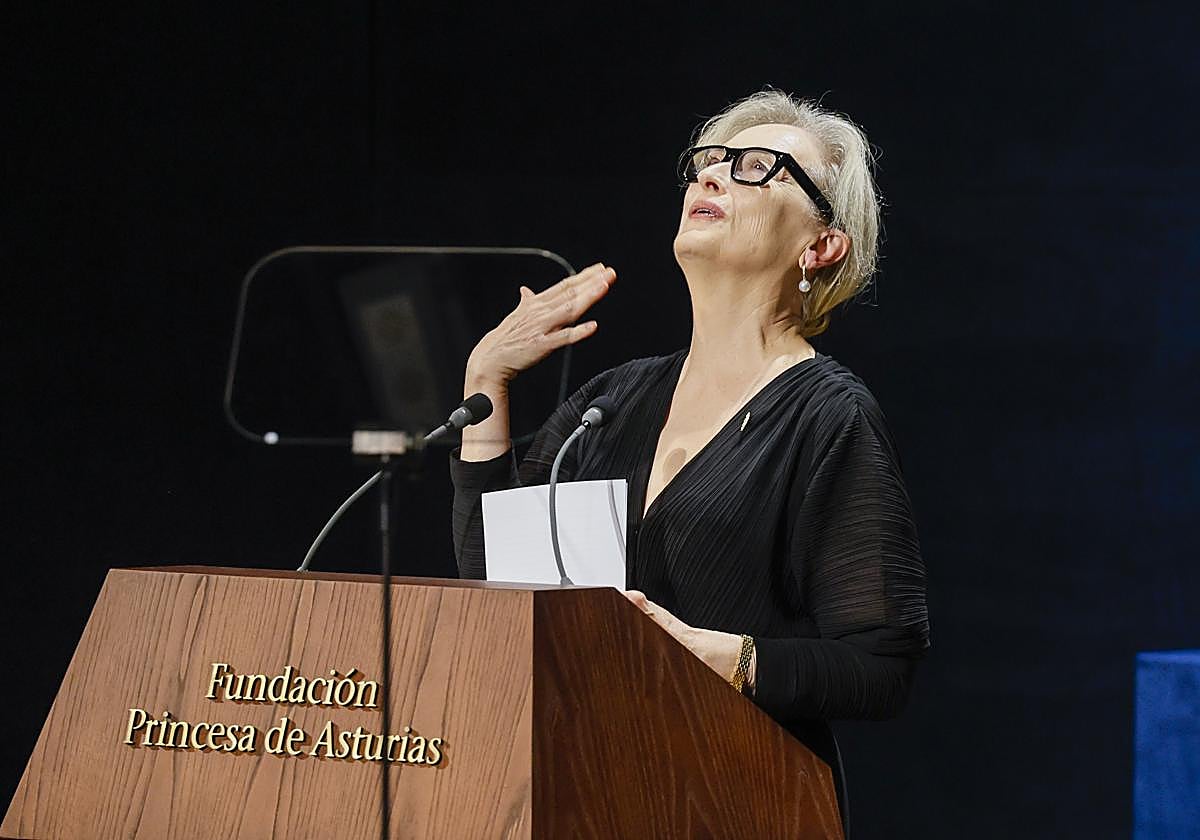 Meryl Streep, durante la lectura de su discurso en los premios Princesa de Asturias