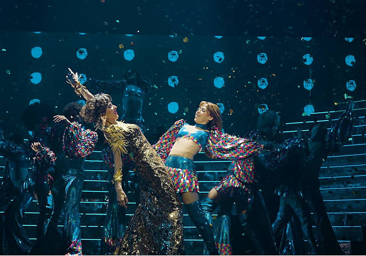 Natalia Millán y Lydia Fairén, en un momento de 'Bailo, bailo'
