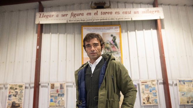 Robleño, nuevo director de la Escuela