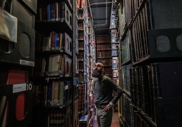 Un paseo por el corazón cultural de la Armada