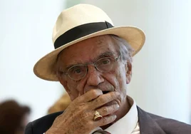 Fallece Vasilis Vasilikós, autor de la novela 'Z', a los 89 años