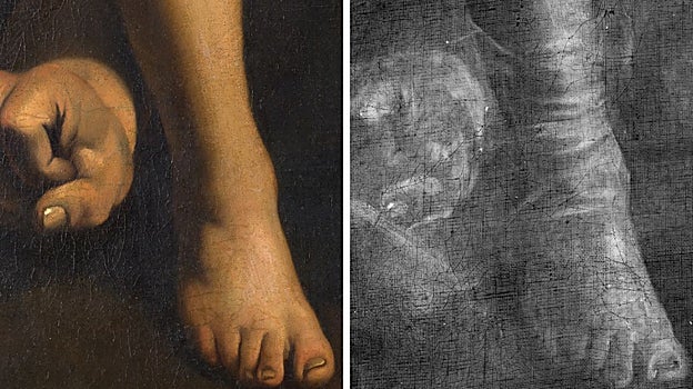 A la izquierda, detalle del pie del David. A la derecha, radiografía del pie del David