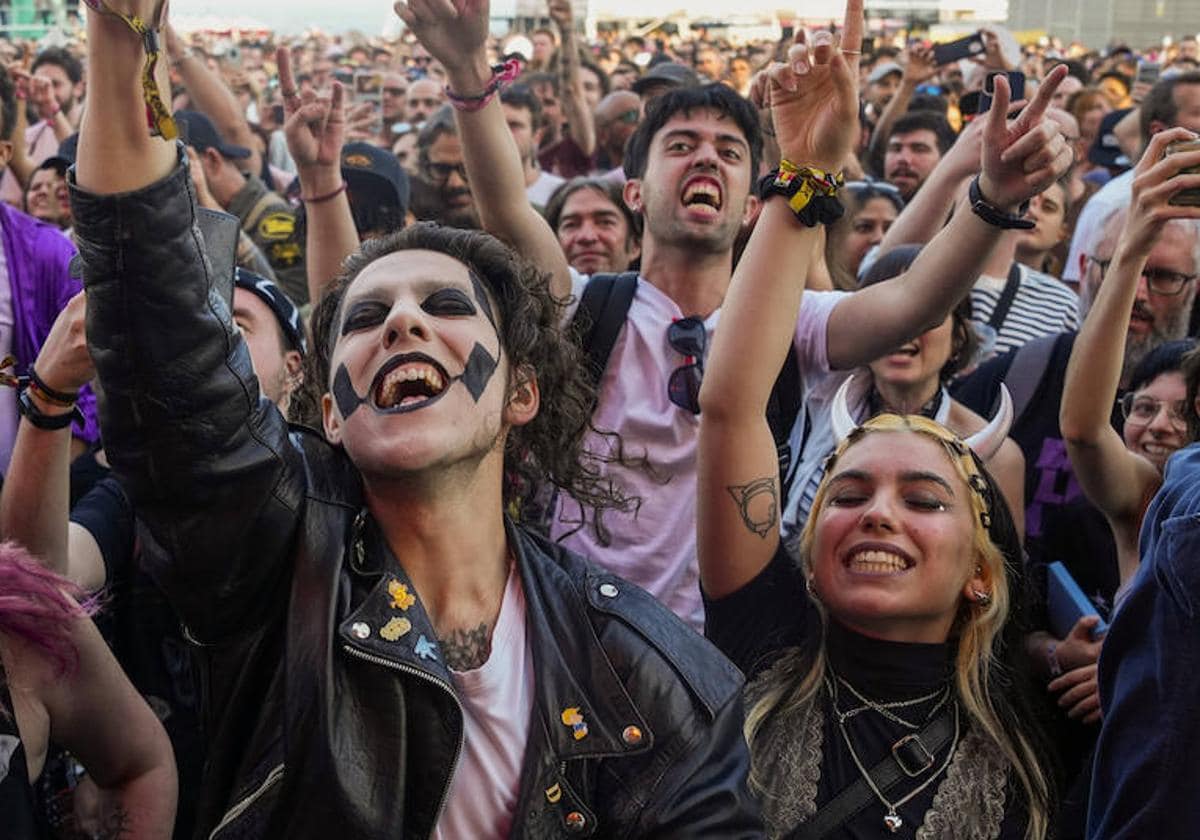 Jóvenes en el festival Primavera Sound en Barcelona