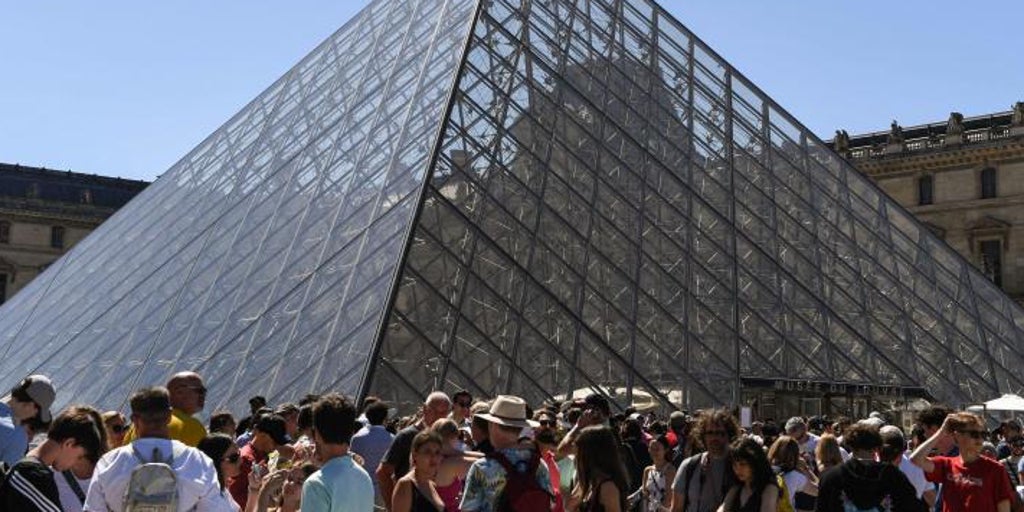 louvre-U15050327087QvB-1024x512@abc.JPG