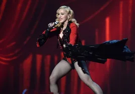 Dos fans denuncian a Madonna por empezar tarde su concierto: «Tuvimos que levantarnos pronto para trabajar»
