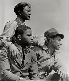 Imagen secundaria 2 - Arriba, 'Manos' (1930). Sobre estas líneas, 