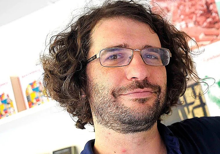 Carlos Rod, la escritura a contragolpe