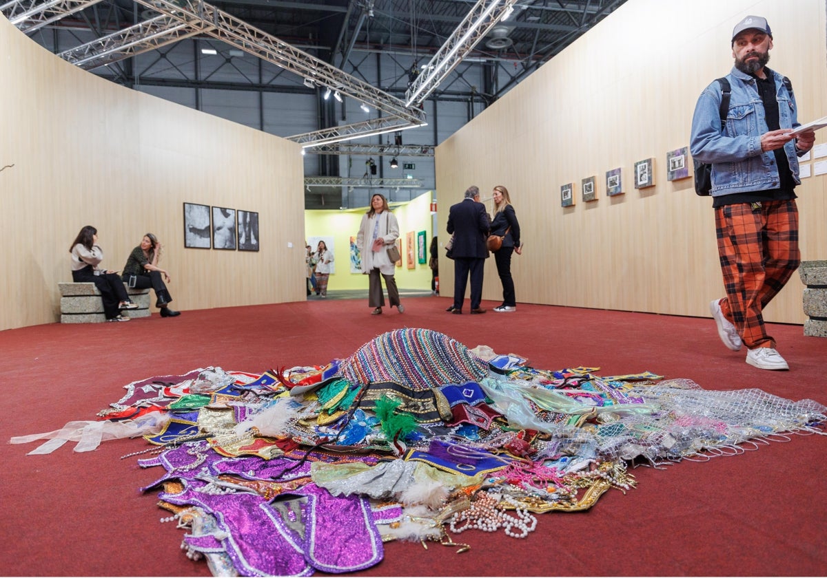 Obra de Emilia Azcárate, en los espacio de Henrique Faria