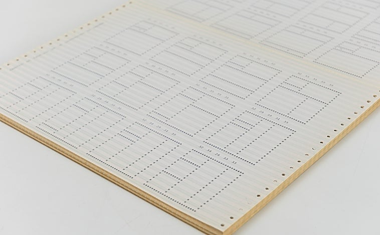 Imagen principal - De arriba abajo: 'Sucesión de Fibonacci' (1970); 'Construcción modulada número 6907' y 'Construcción modulada' de 1973