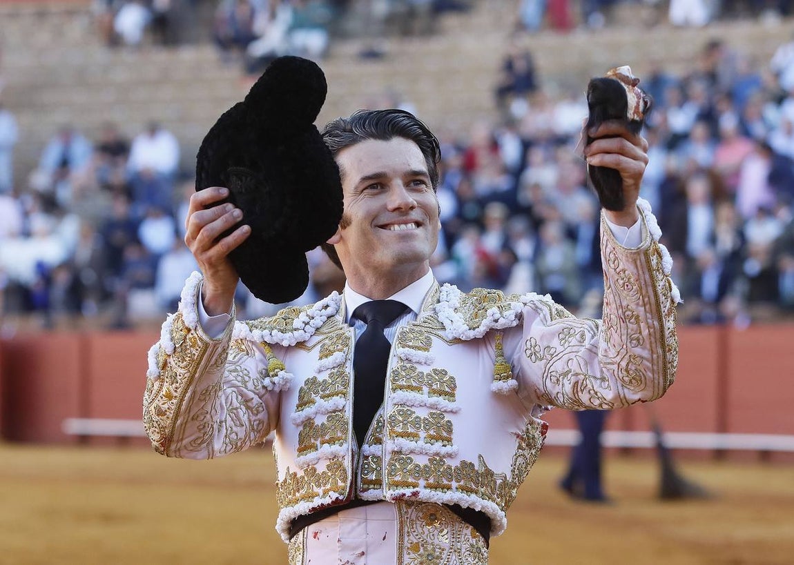 José Garrido le cortó una oreja a uno de sus toros de Santiago Domecq