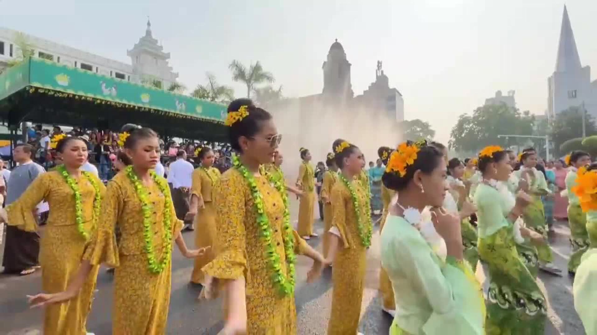 Yangon se llena de color y tradición en la apertura del Festival del ...