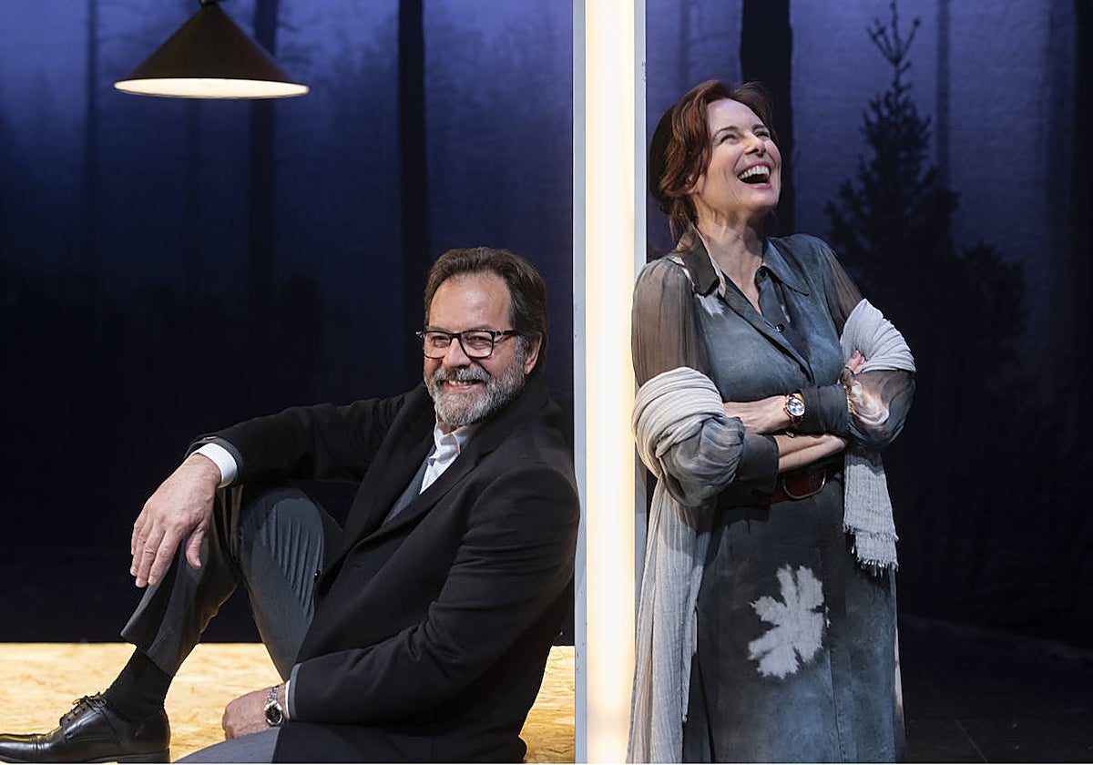 Abel Folk y Silvia Marsó, en un momento de la obra