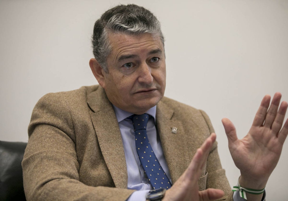 El consejero de Presidencia de la Junta de Andalucía, Antonio Sanz