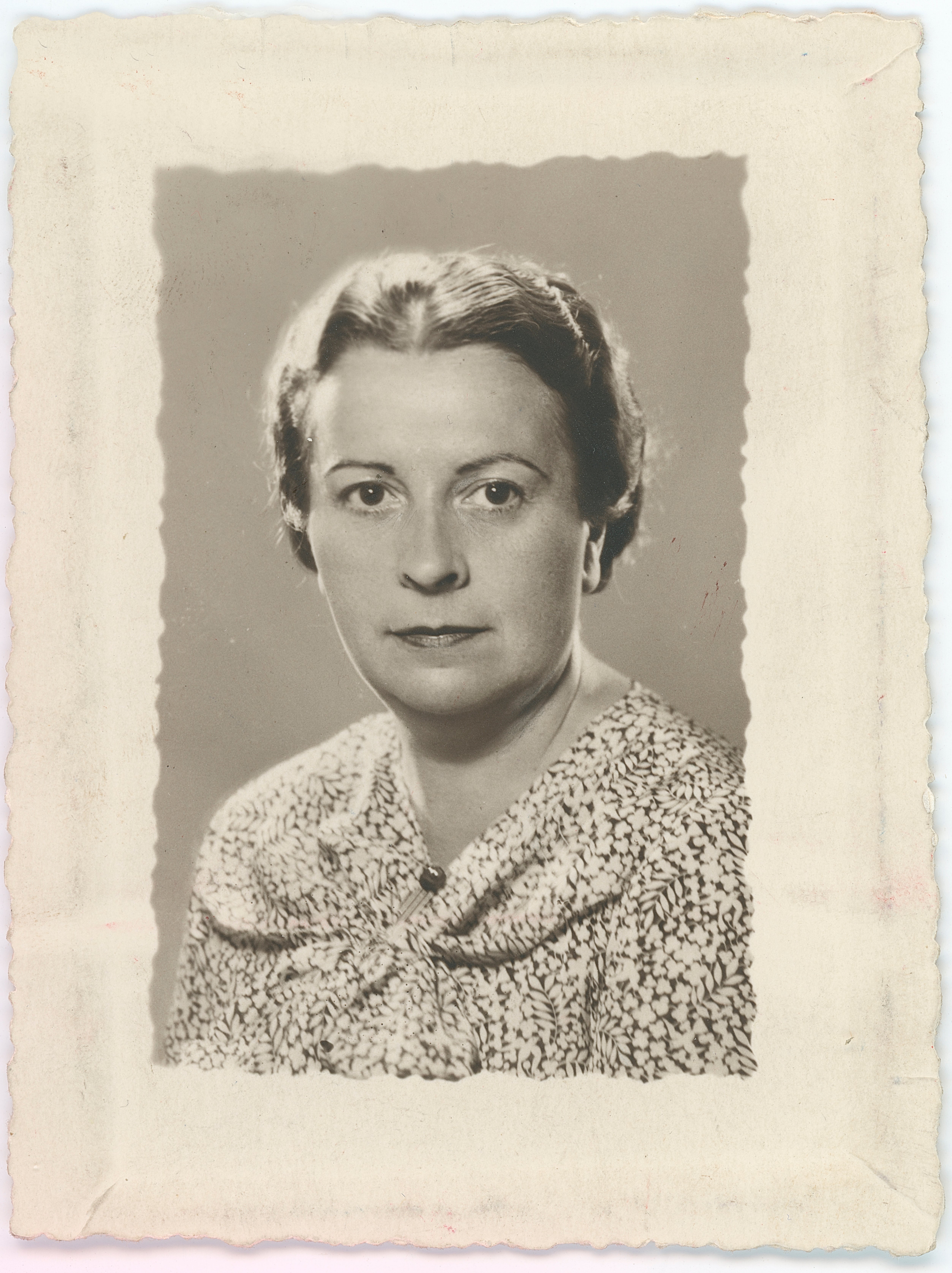 Encarnación Aragoneses Urquijo de Gorbea (Elena Fortún)