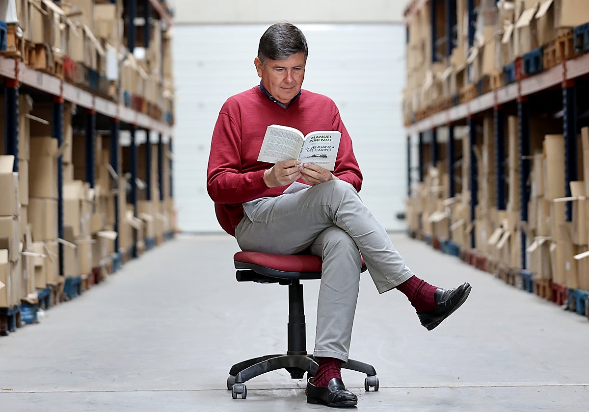 Manuel Pimentel es exministro de Trabajo y fundador de Almuzara