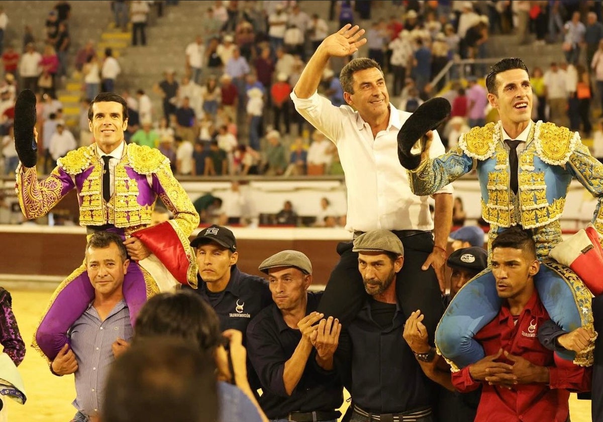 Emilio de Justo, Talavante y el ganadero de Vistahermosa, a hombros en Cali