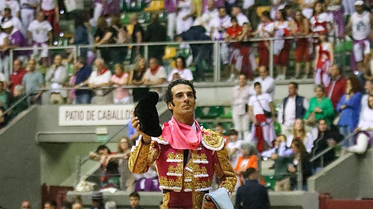 Puerta grande para Morenito