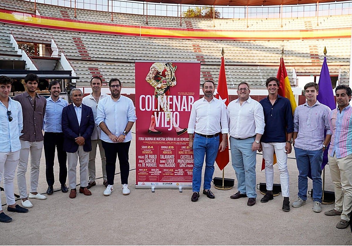 Presentación de los carteles de Colmenar