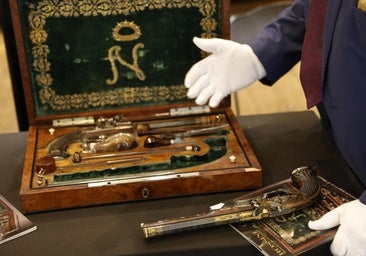 Vendidas dos pistolas de Napoleón por casi 1,70 millones en Francia