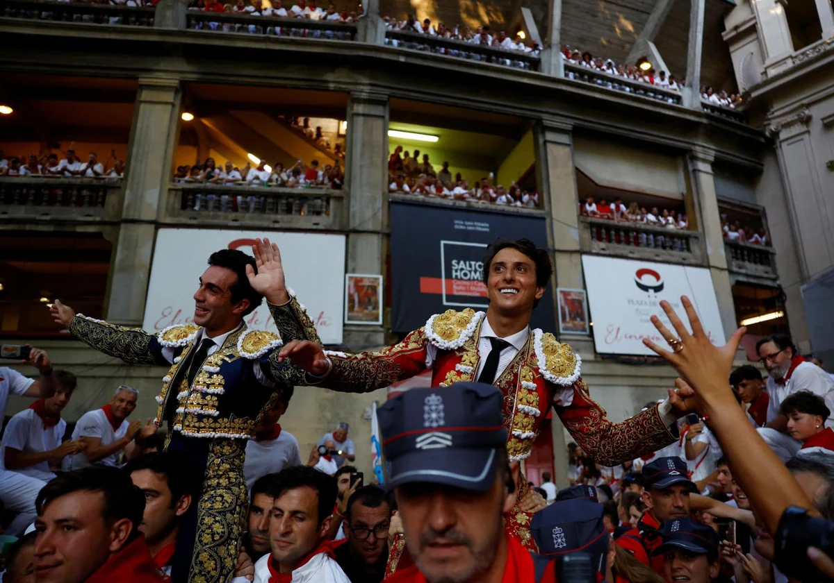 Y Pamplona enmudeció con el huracán Roca Rey