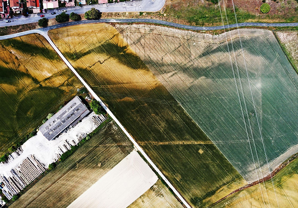 Imagen aérea del circo romano de Iruña-Veleia
