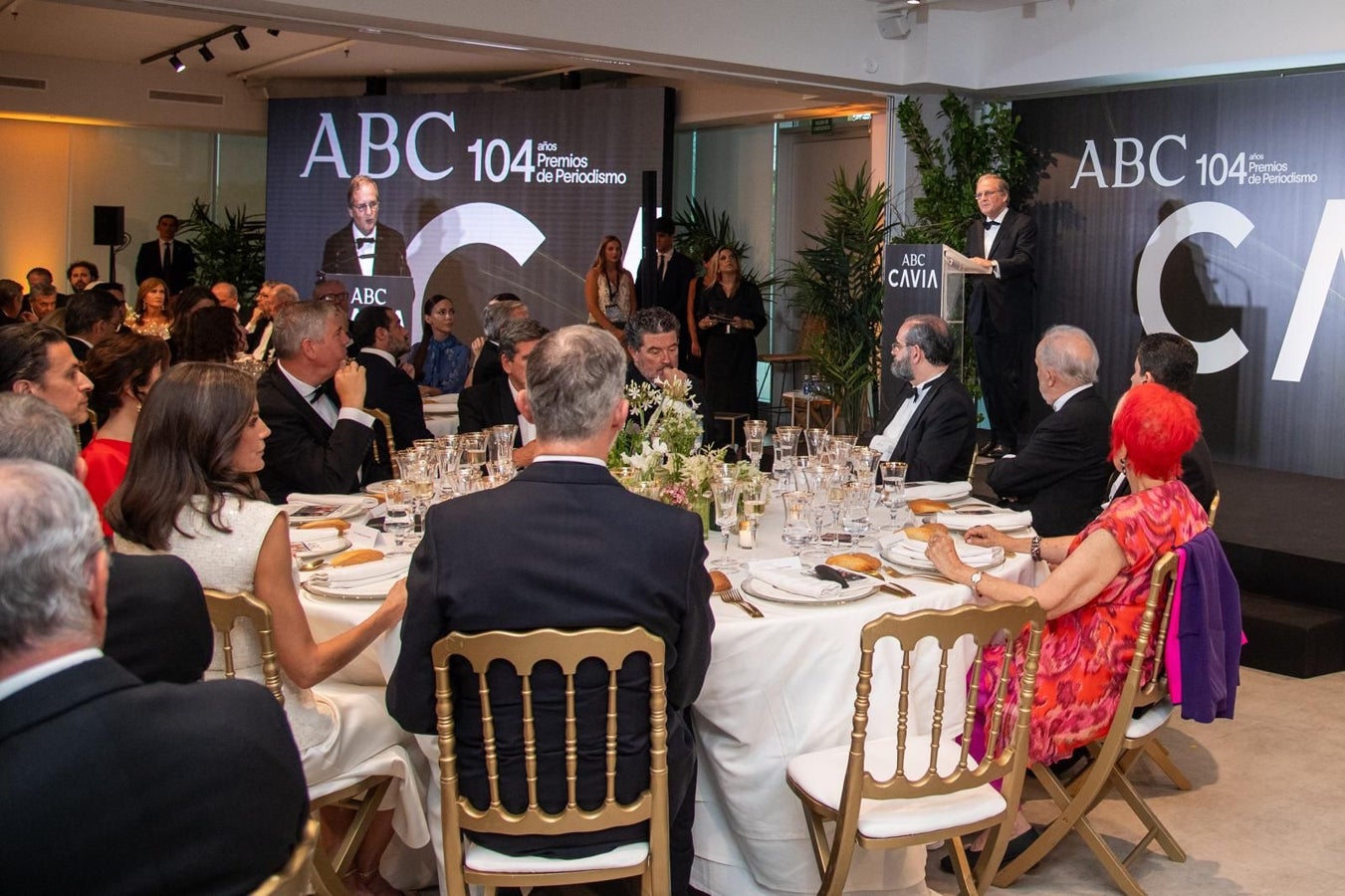 El presidente de Vocento, Ignacio Ybarra, interviene durante la entrega de premios