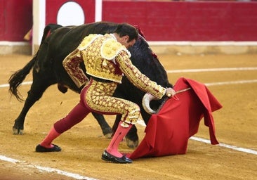 Feria del Pilar: La despedida de Ponce y una corrida de Miura marcan unos carteles con las ausencias de Morante y Roca