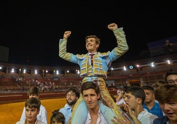 Javier Zulueta abre la Puerta Grande en el primer festejo de las Colombinas