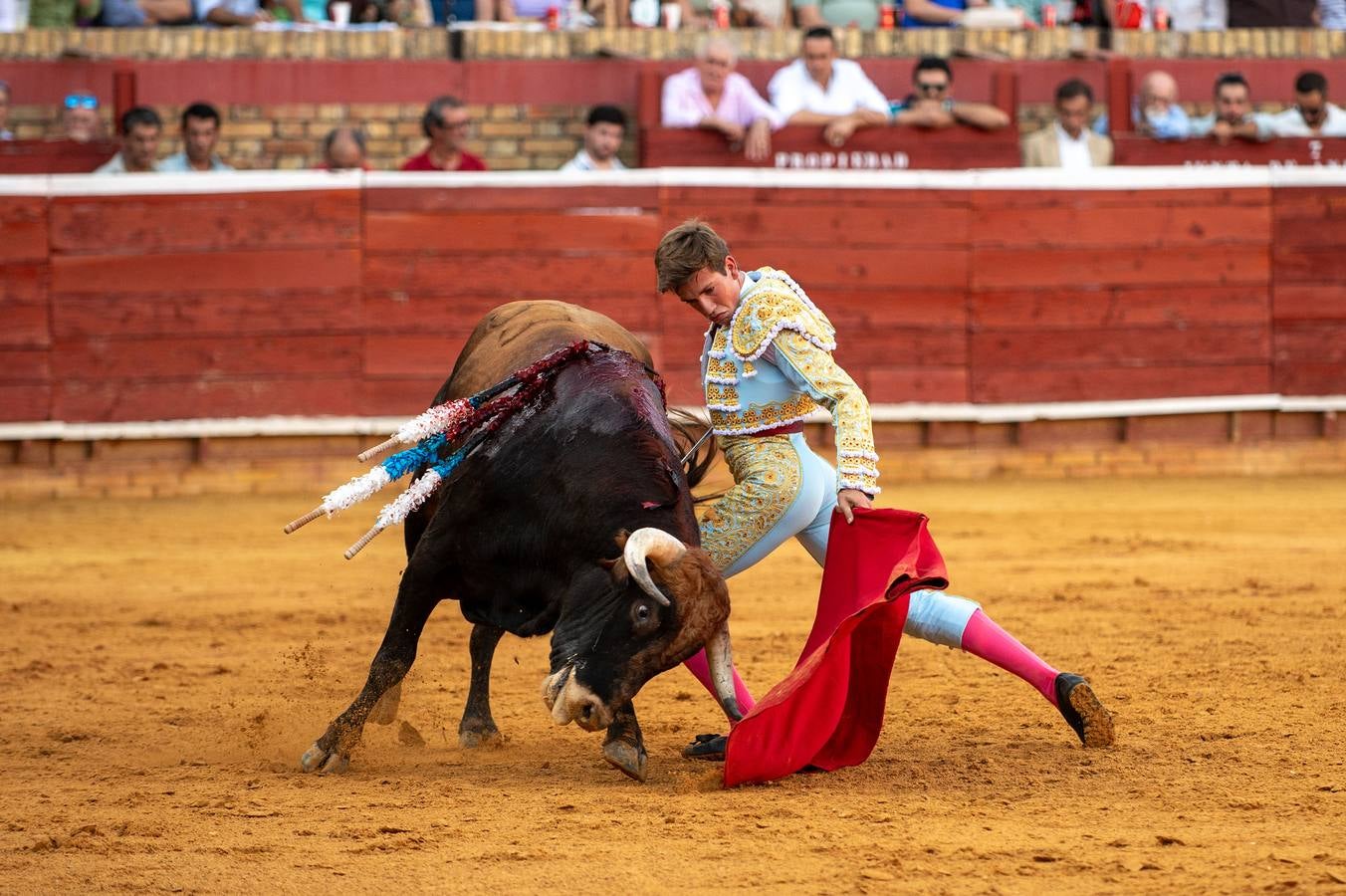 Javier Zulueta cortó tres orejas en dos grandes faenas