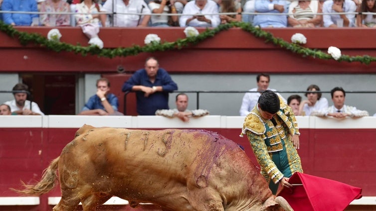 ¿Cuánto dura un desamor? Un mar de trincherazos de Pablo Aguado